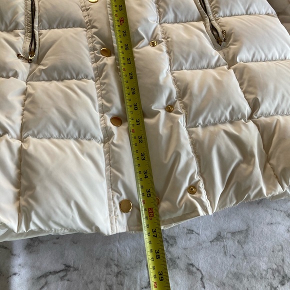 Ivory winter coat 🤍 - Picture 13 of 14